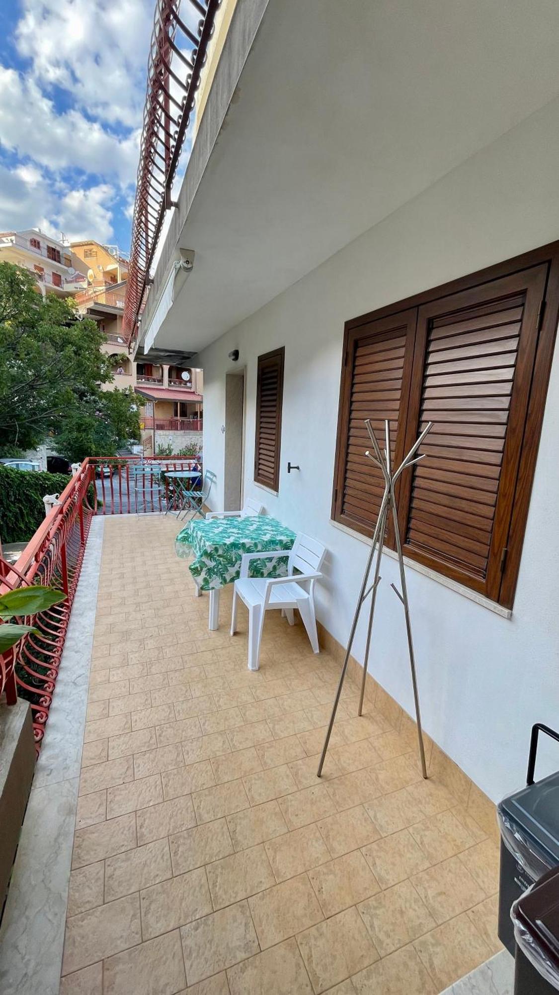 Villa Baia Aurora à Letojanni Extérieur photo